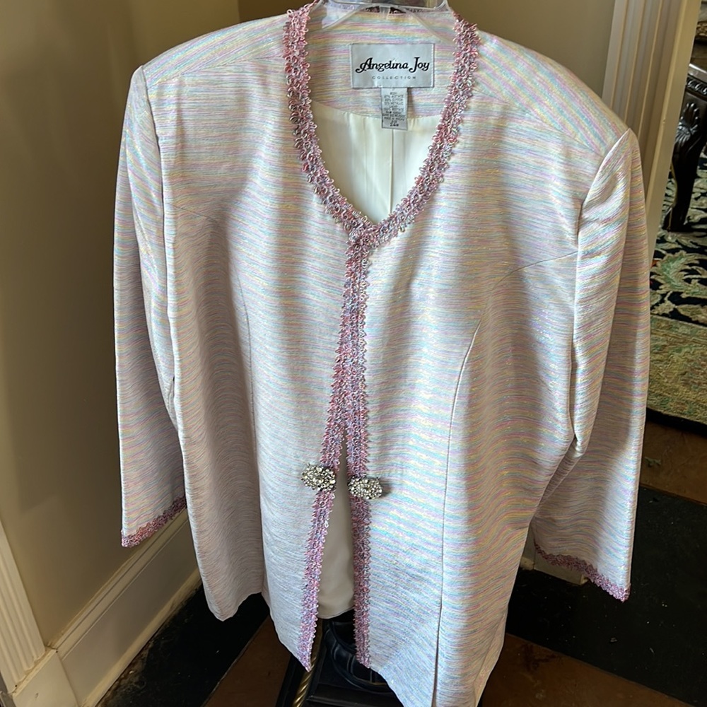 Angelina Joy 3-Piece Suit